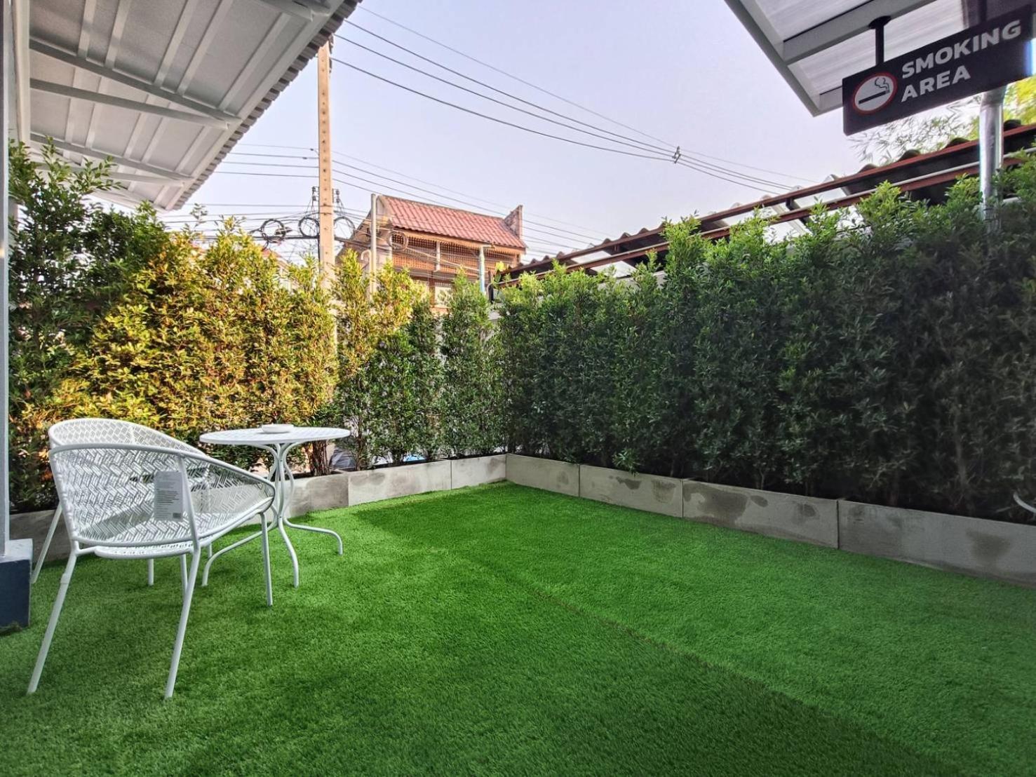 The Guest Chang Moi Boutique Hotel Chiang Mai Exterior photo