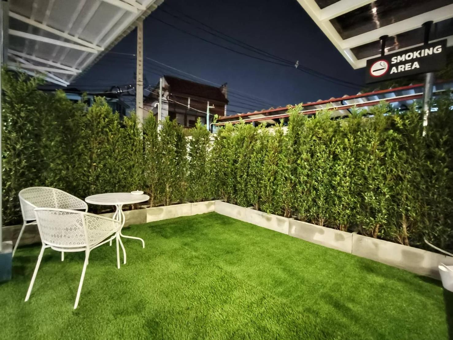The Guest Chang Moi Boutique Hotel Chiang Mai Exterior photo