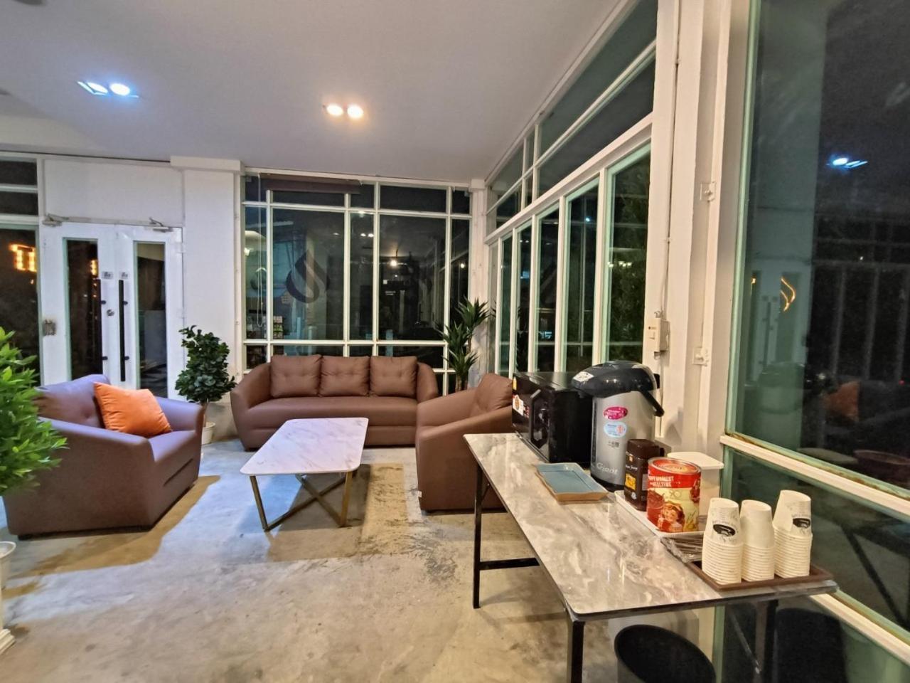 The Guest Chang Moi Boutique Hotel Chiang Mai Exterior photo