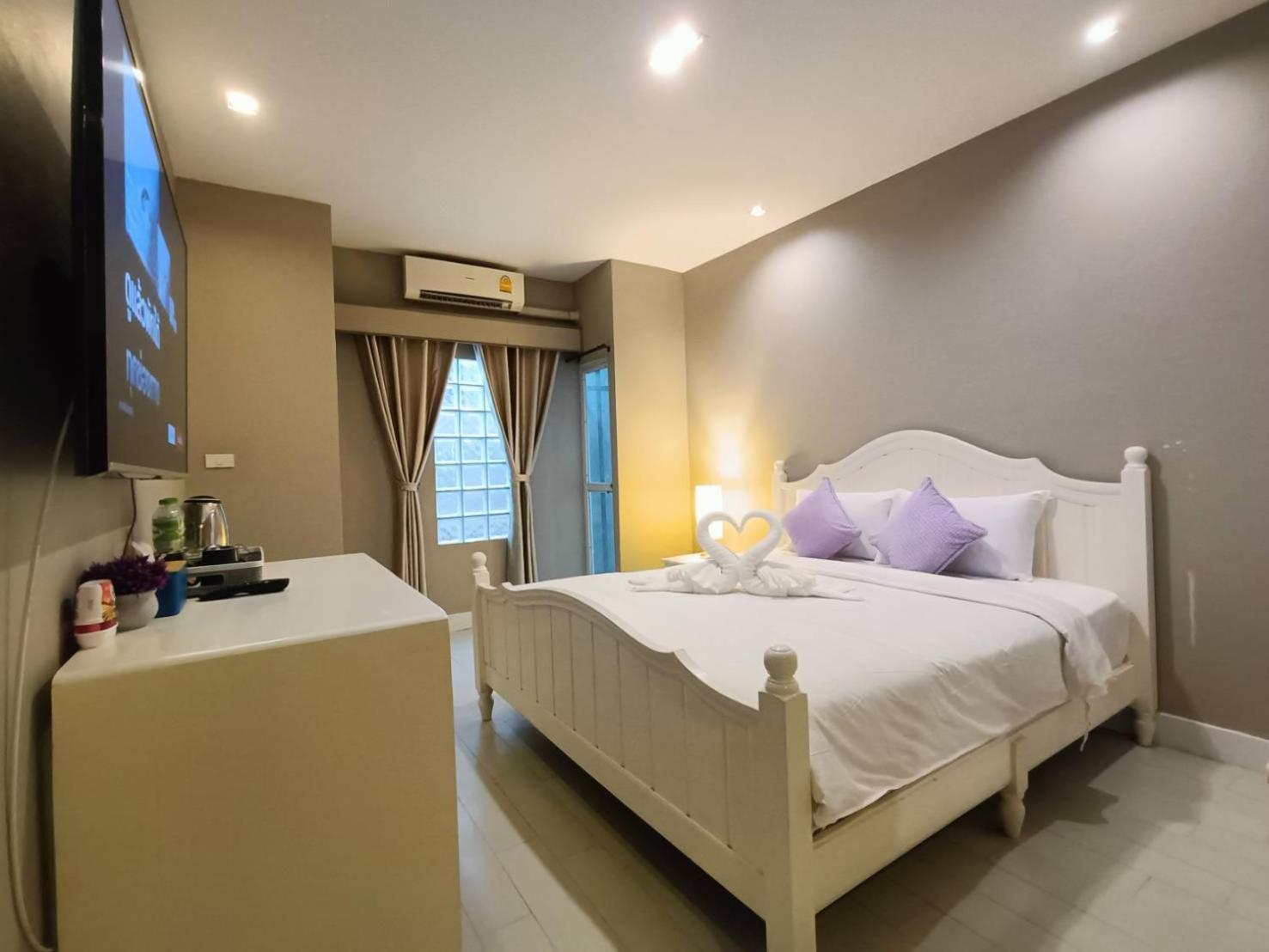 The Guest Chang Moi Boutique Hotel Chiang Mai Exterior photo